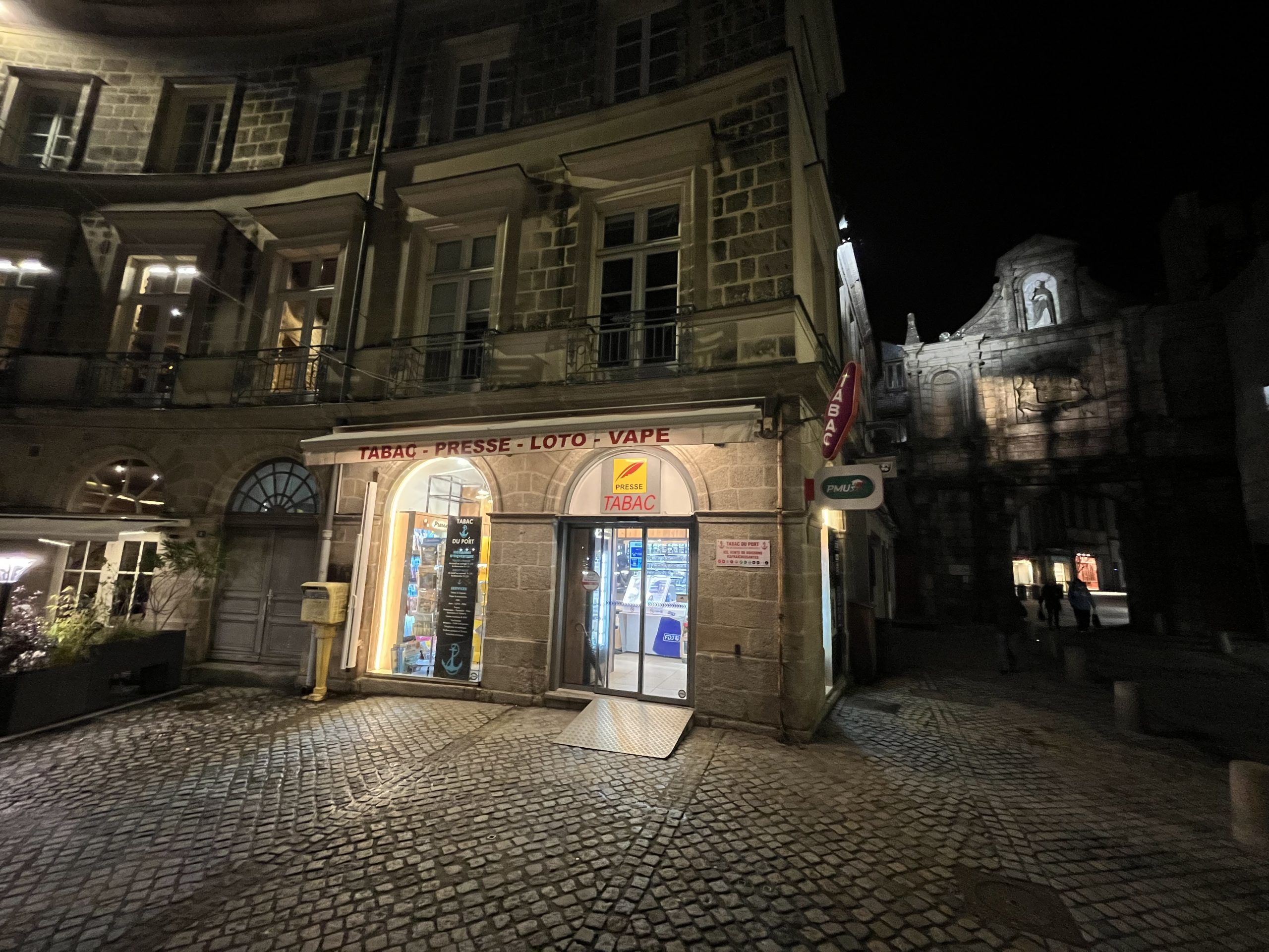 tabac vap vannes 29 rue hoche Tabac Presse K'ile